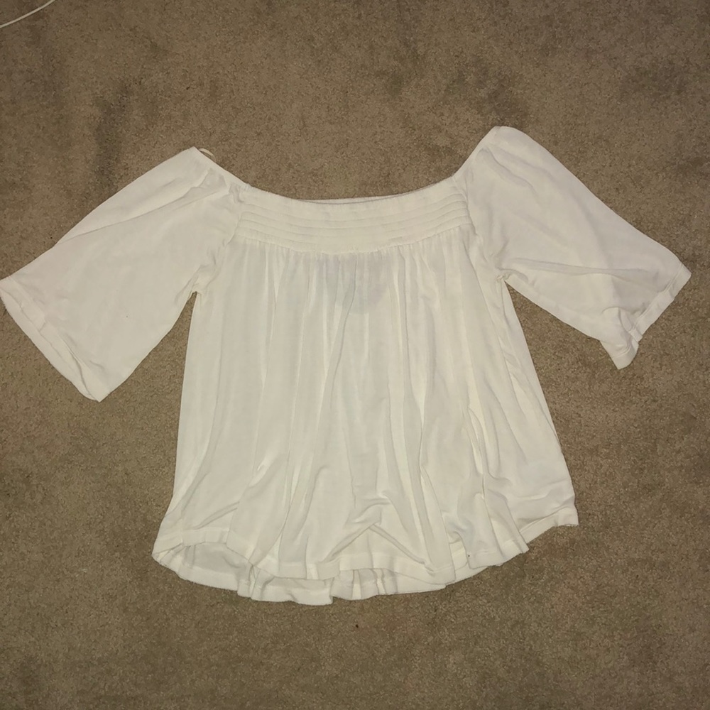 American Eagle off the shoulder top
